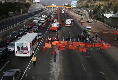 congestionamiento-aprecia-kilometros_MILIMA20150108_0144_8